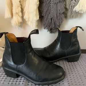 Blundstone booties, black, size 7US